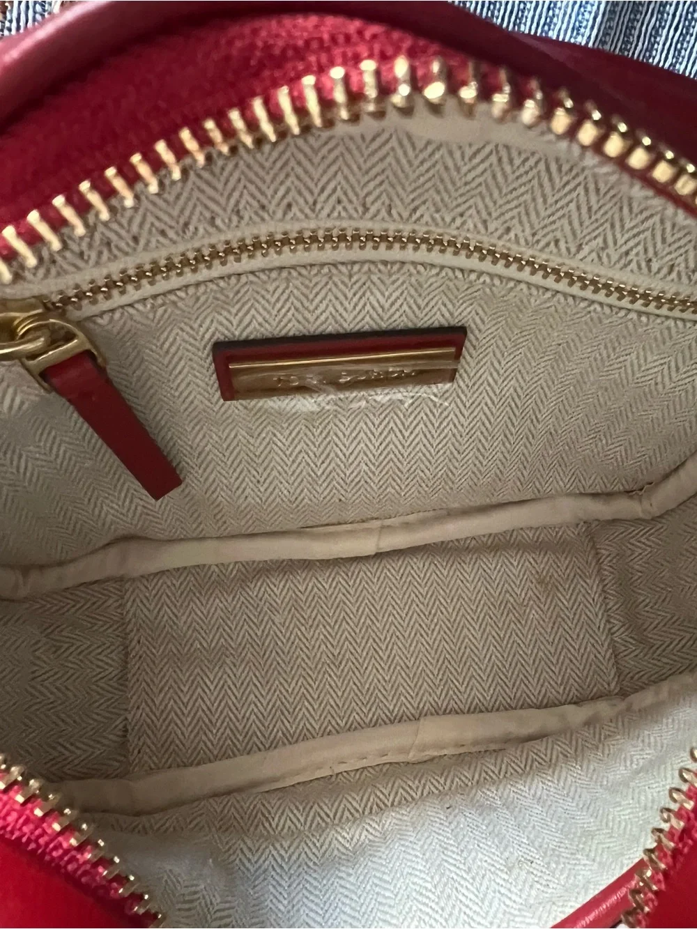 Tory Burch KIRA CHEVRON Small Camera Bag Crossbody